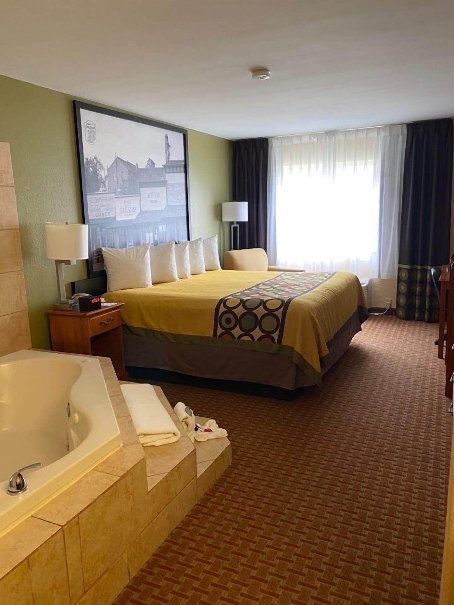 Super 8 By Wyndham Great Bend Otel Dış mekan fotoğraf