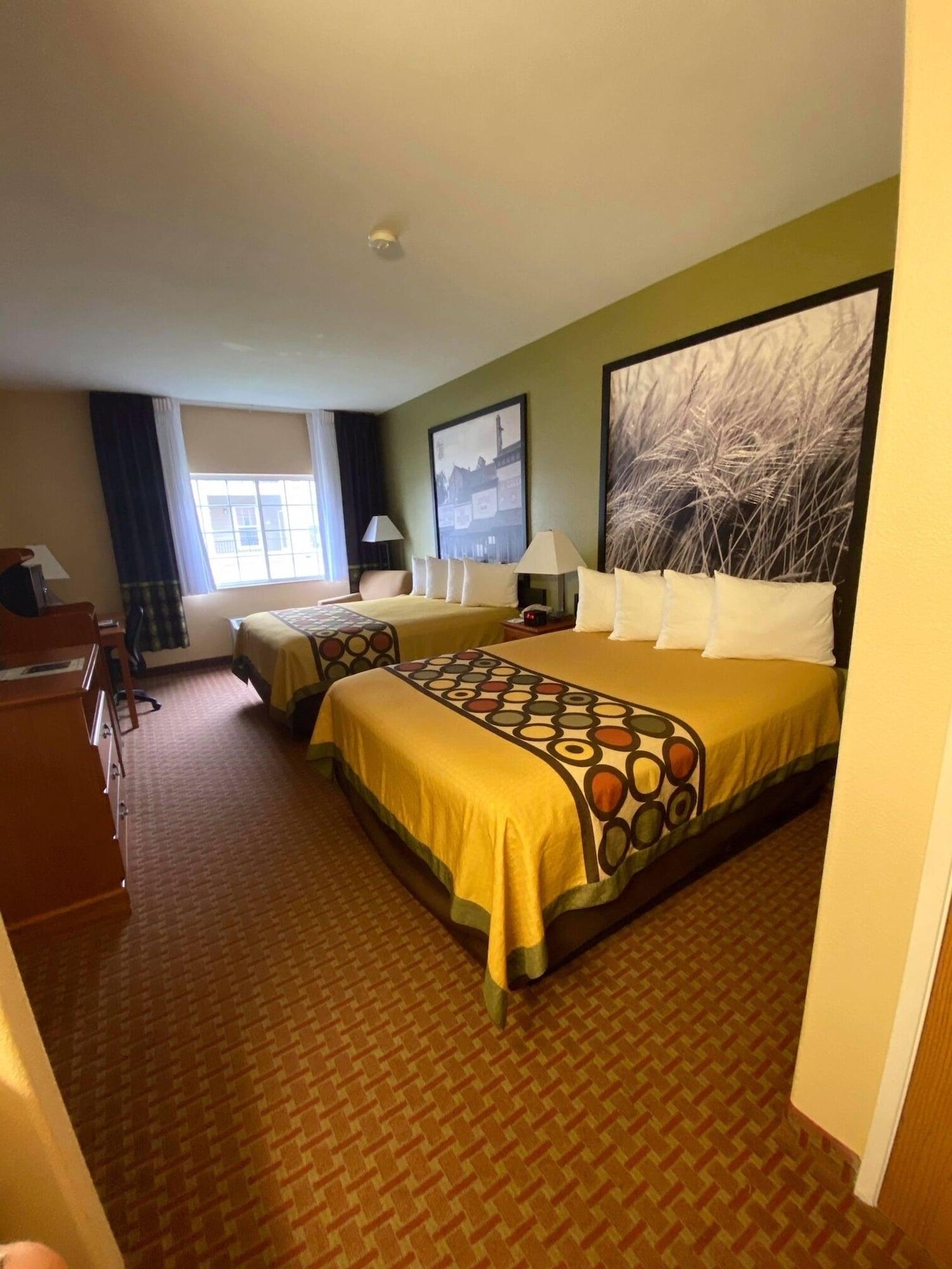 Super 8 By Wyndham Great Bend Otel Dış mekan fotoğraf