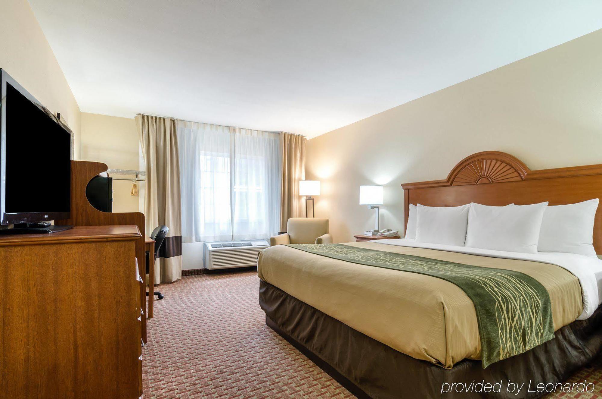 Super 8 By Wyndham Great Bend Otel Dış mekan fotoğraf